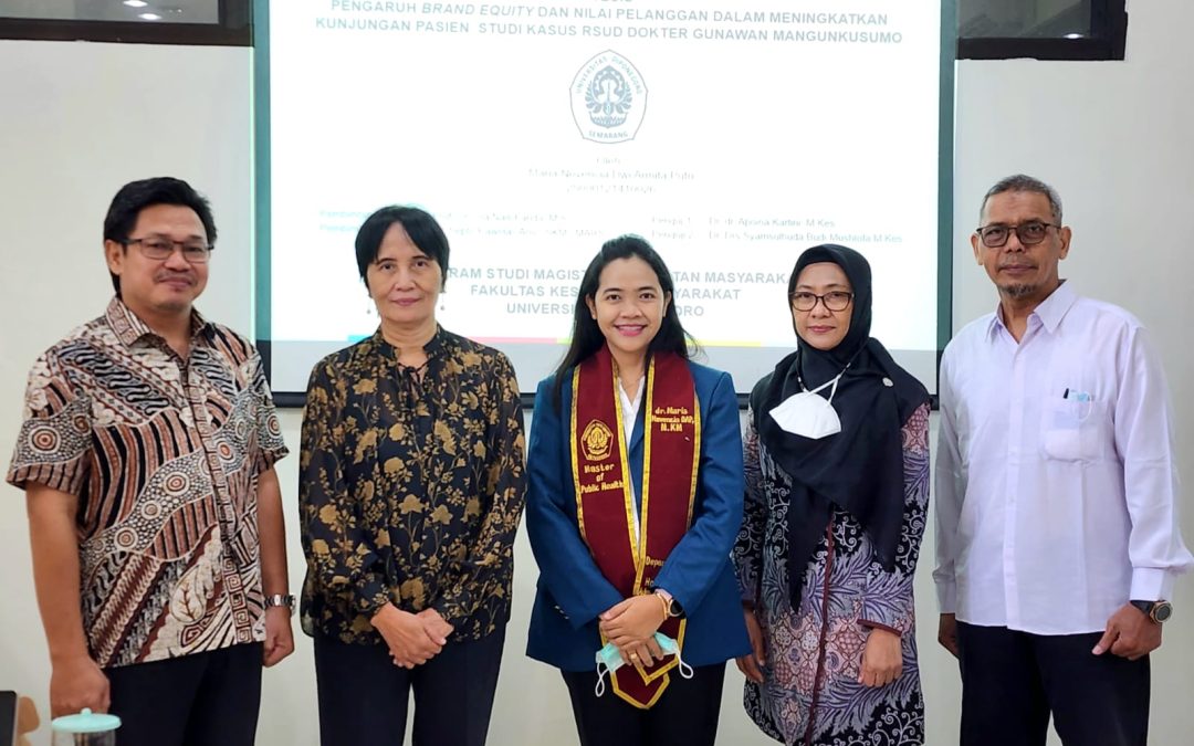 The Thesis Examination of the Master’s Program in Public Health, Faculty of Public Health, Undip, on behalf of Maria Novencia Dwi Armita Putri.