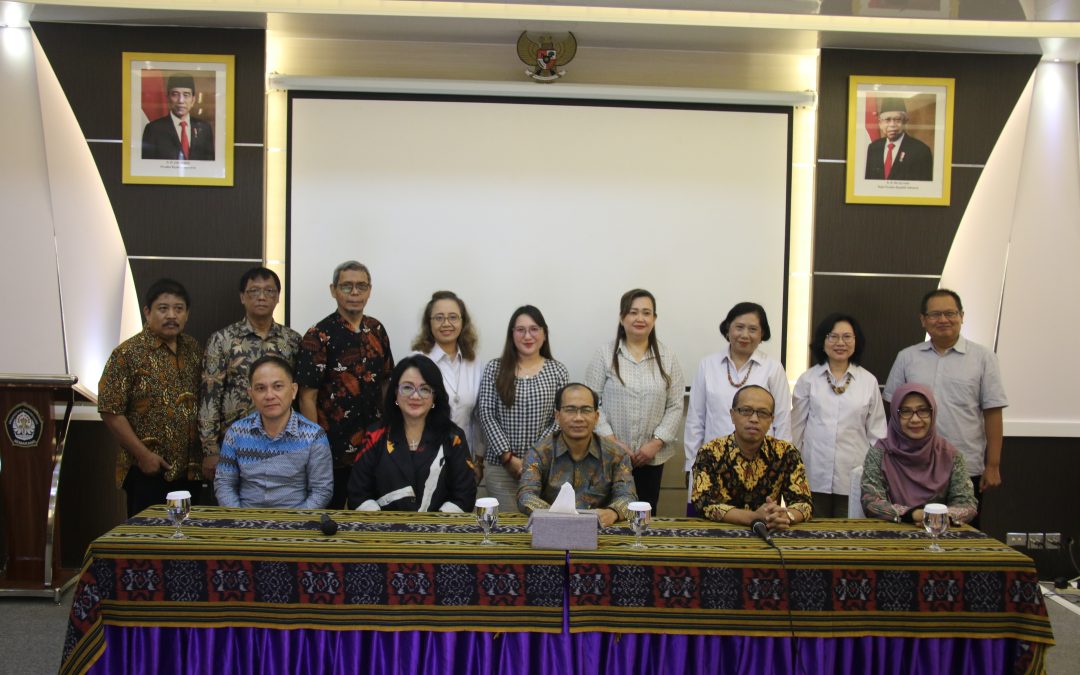 The Visit of the Postgraduate Program of Sam Ratulangi University to the Master of Community Health Program, Faculty of Public Health, Diponegoro University, Semarang.