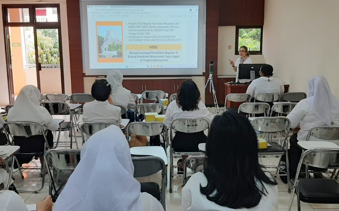 PROGRAM PENGENALAN KEHIDUPAN KAMPUS BAGI MAHASISWA BARU (PKKMB) PROGRAM STUDI MKM FKM UNDIP